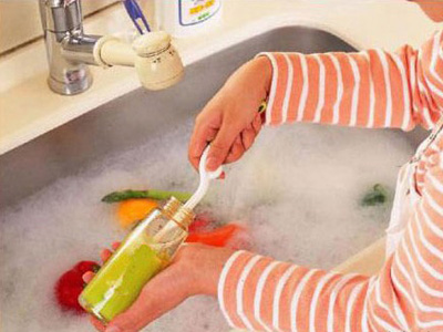 你做对了吗?奶瓶应该这样清洗